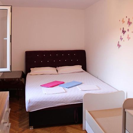 Apartman Lana Petrovac Exterior photo